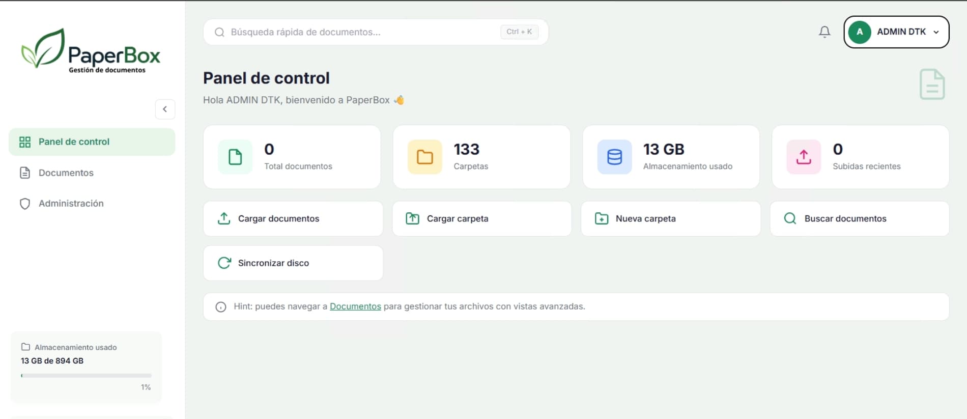 Panel con métricas de almacenamiento y estado del OCR